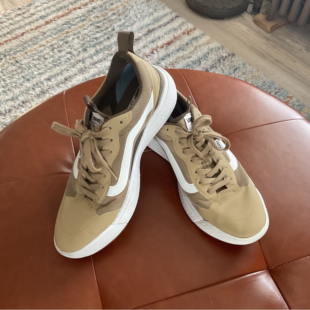 Vans UltraRange EXO